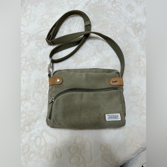 Travelon Handbags - Travelon denim crossbody